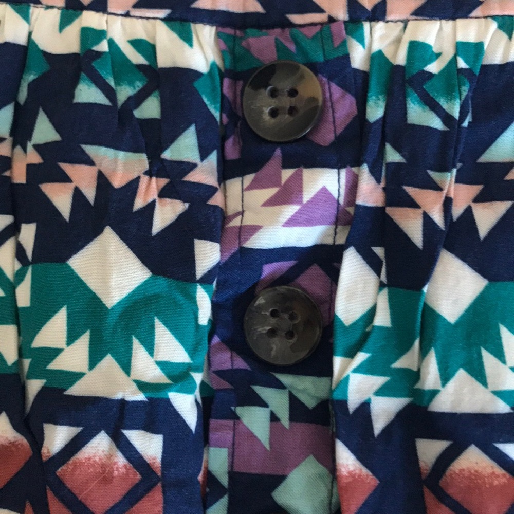 Aztec Print Mini w/ Buttons & Pockets - Picture 2 of 5